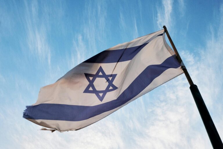 משפטים ישראליים בהקשר של חיפוש עבודה